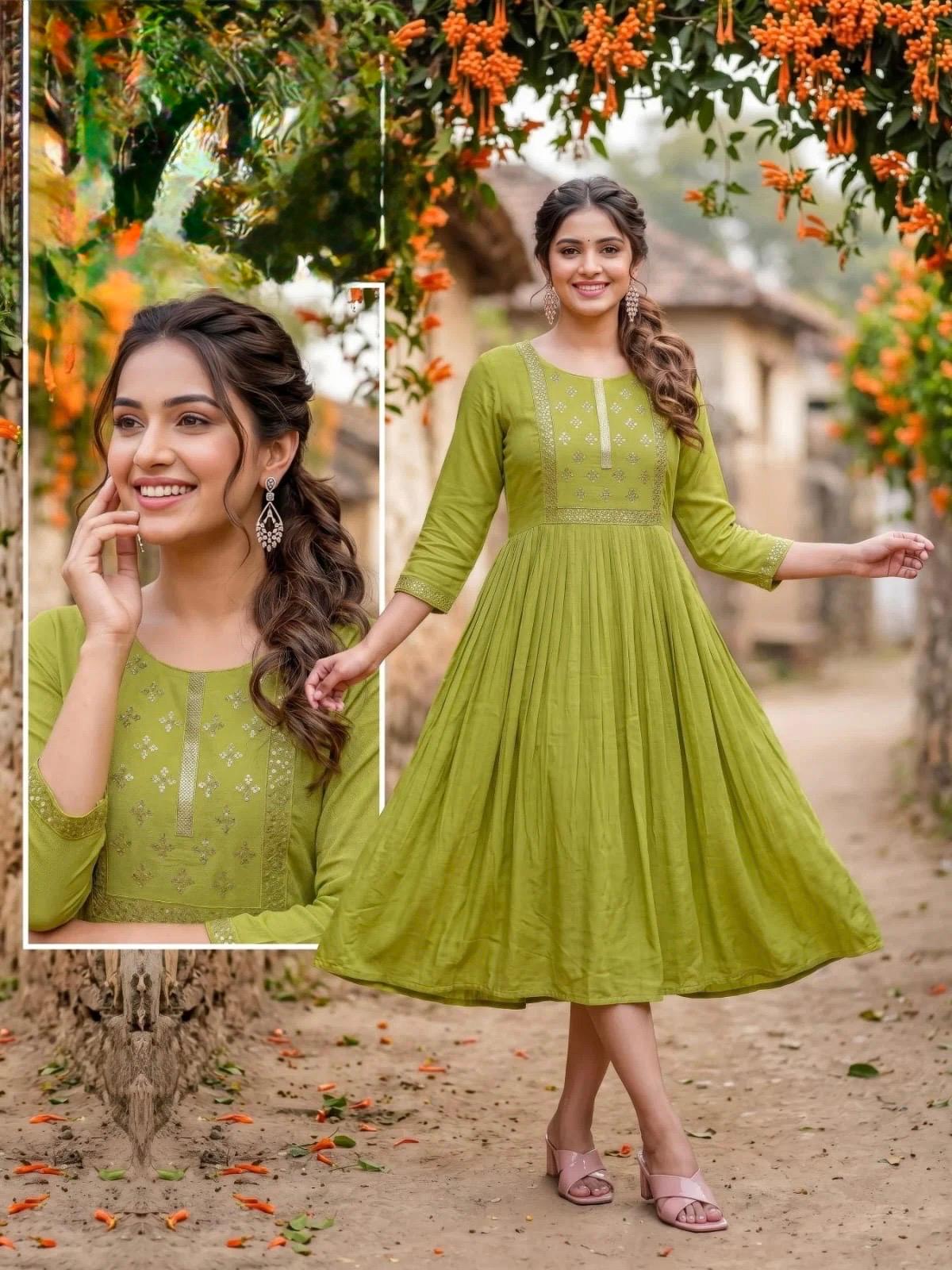 Women's Embroidered Anarkali Dress – Elegant Flared Ethnic Wear