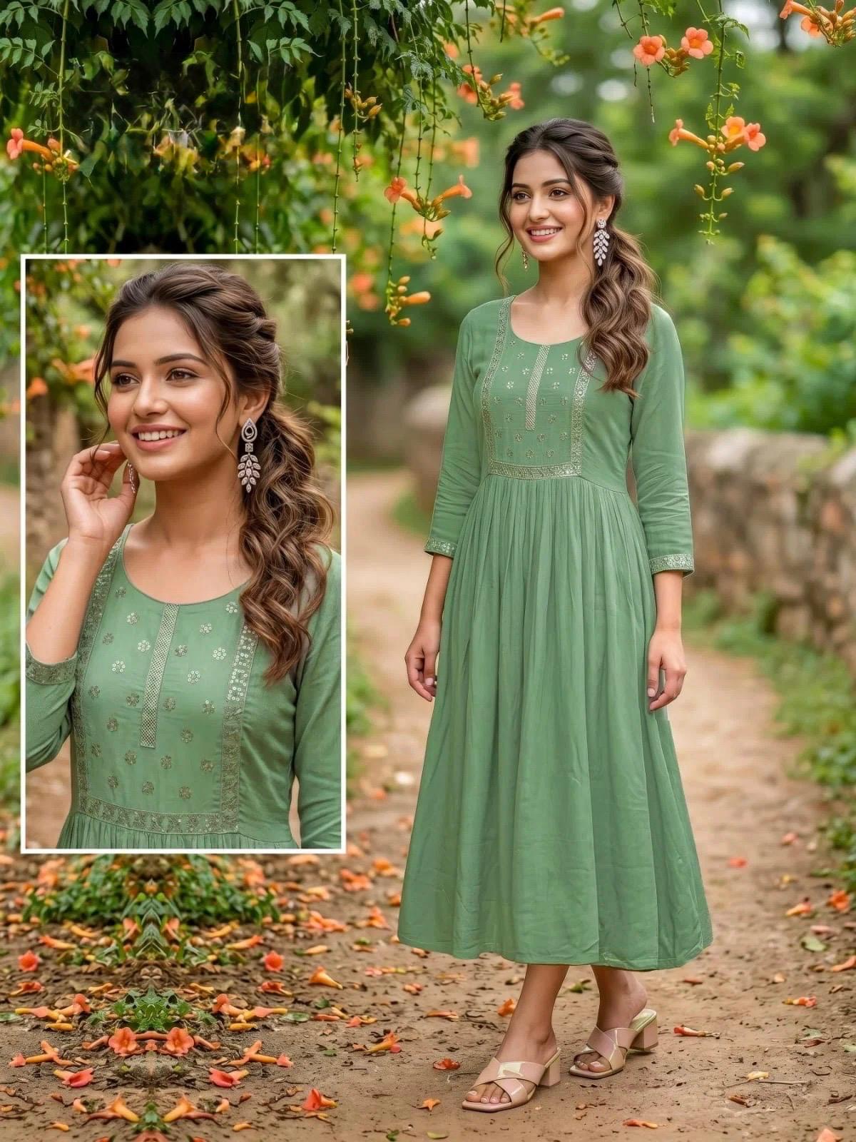 Women's Embroidered Anarkali Dress – Elegant Flared Ethnic Wear