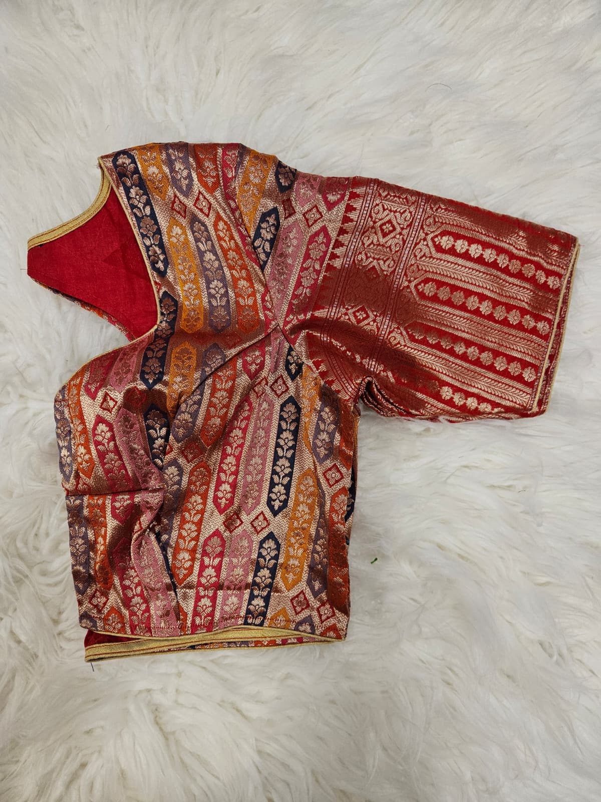 Multicolor Brocade Designer Blouse with Maroon Banarasi Saree – Traditional Silk Saree Set