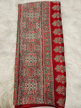 Maroon Silk Designer Blouse with Traditional Printed Saree – Classic Ethnic Saree Set