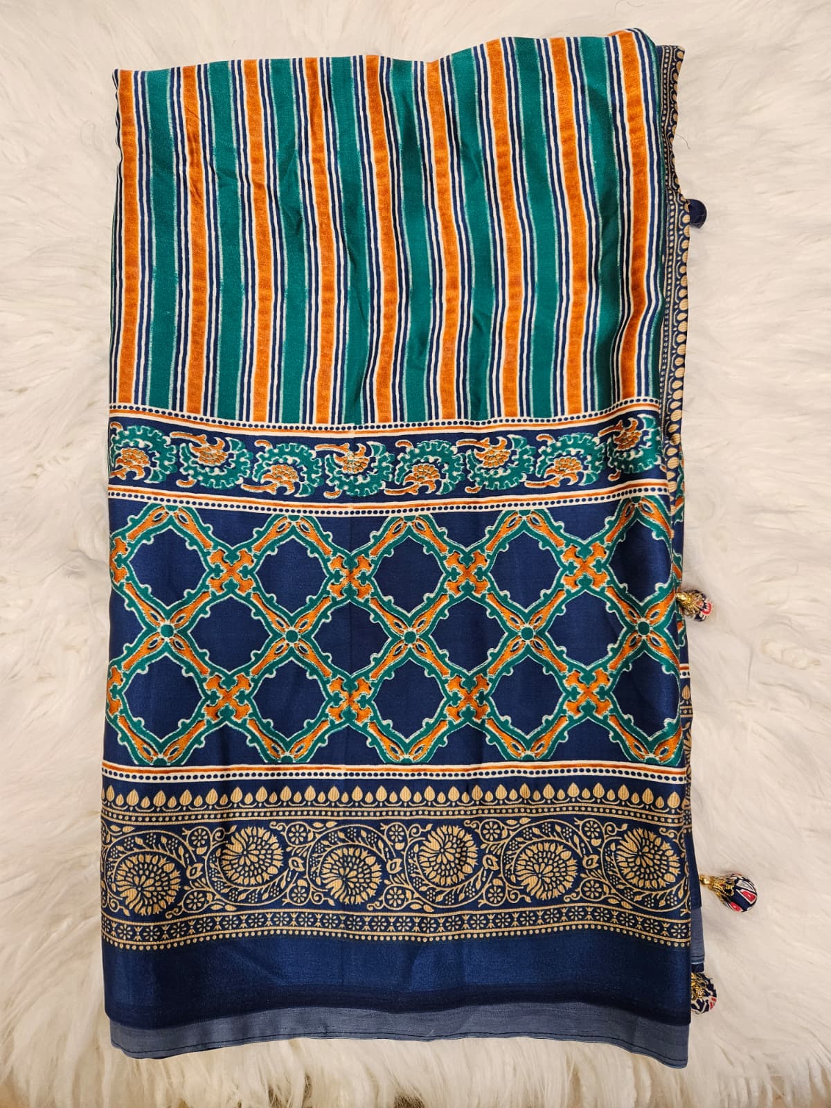 Navy Blue Puff Sleeve Designer Blouse with Heritage Print Saree – Elegant Ethnic Saree Set