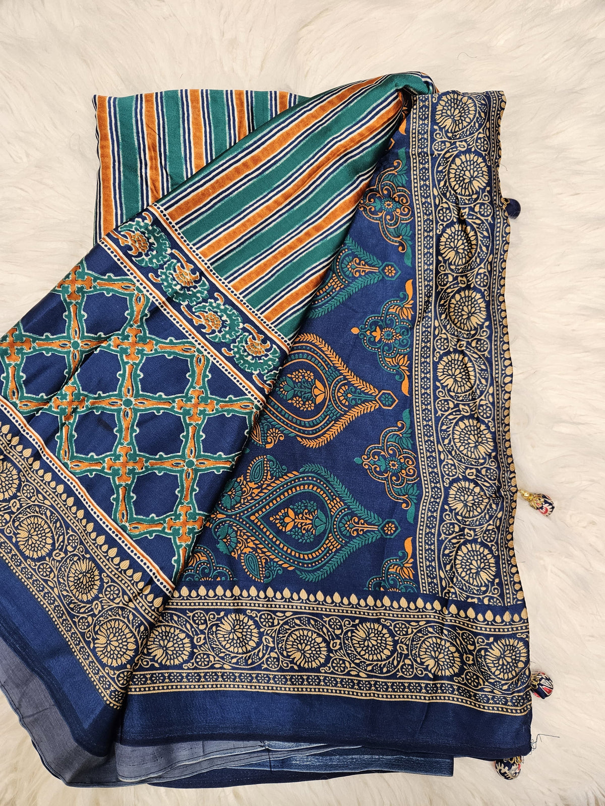 Navy Blue Puff Sleeve Designer Blouse with Heritage Print Saree – Elegant Ethnic Saree Set