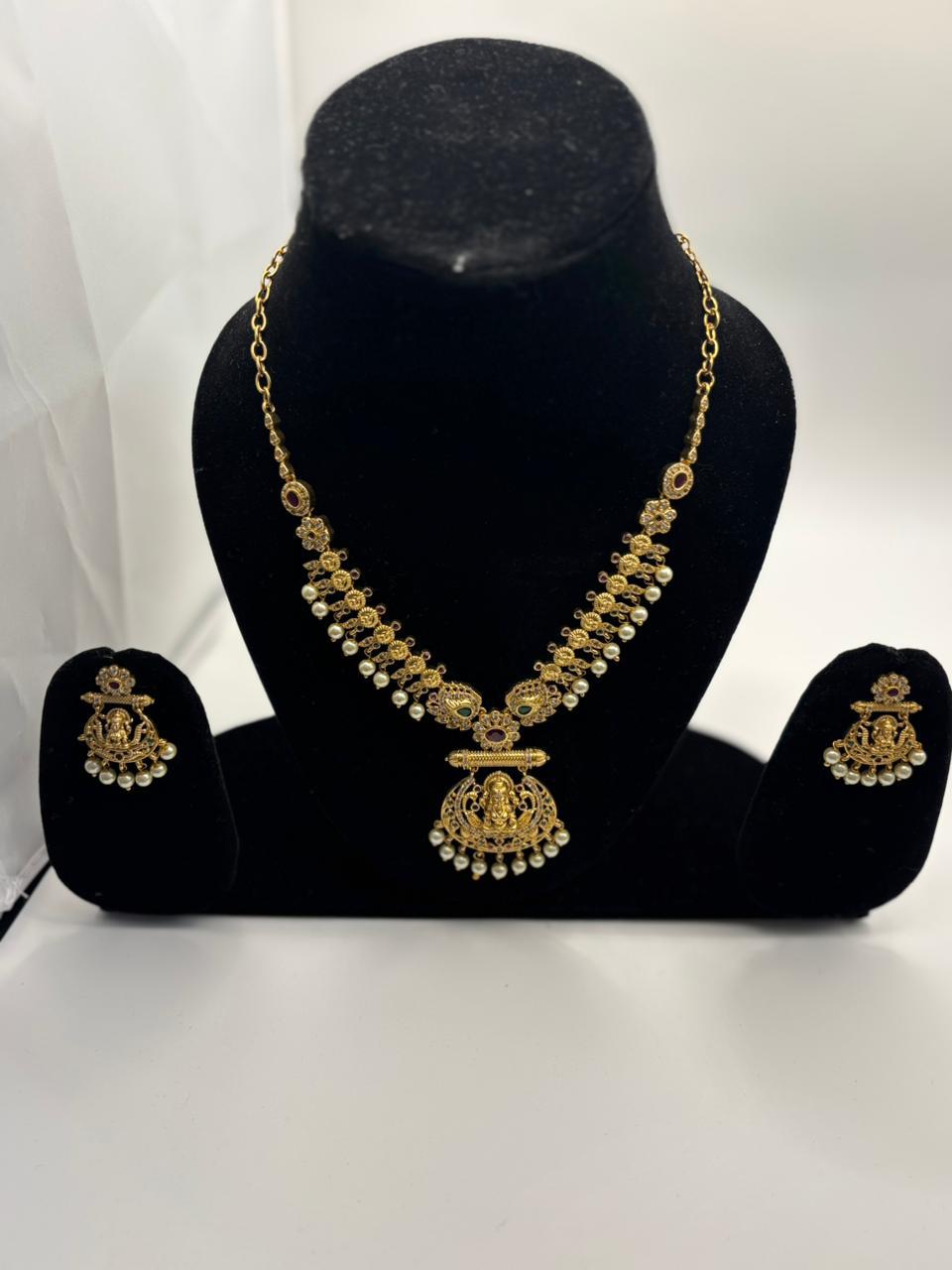 Lakshmi Temple Pearl Drop Necklace Set