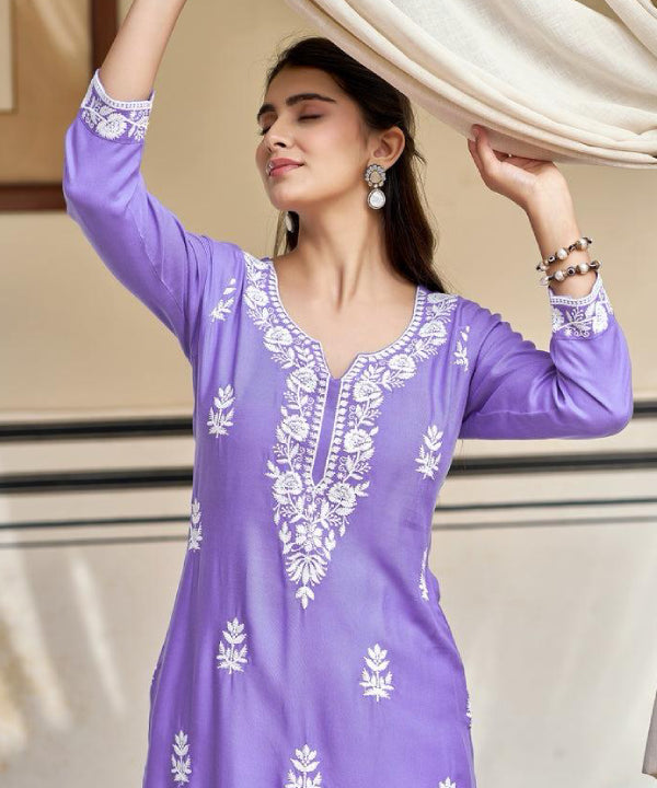 Lavender Embroidered Kurta Set – Graceful Everyday Elegance
