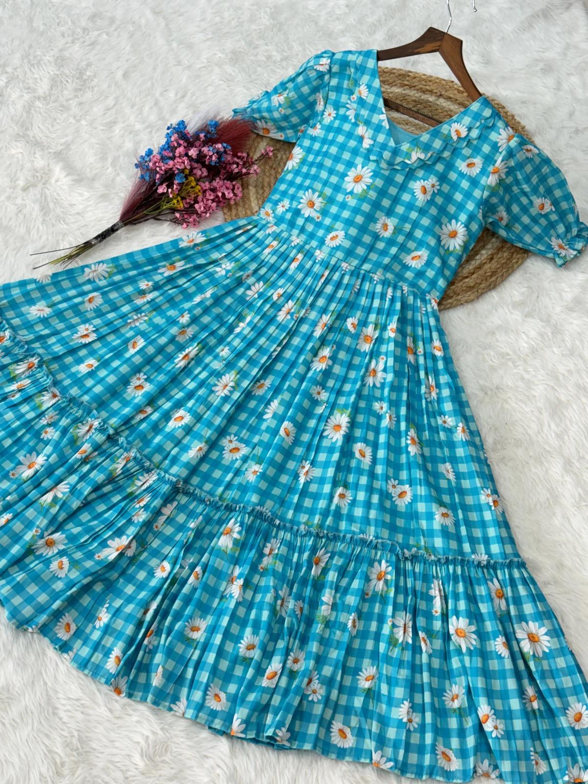 Ruffle Collar Floral Dress