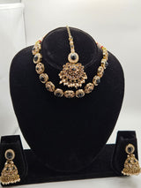 Black Kundan Necklace Set with Earrings & Maang Tikka