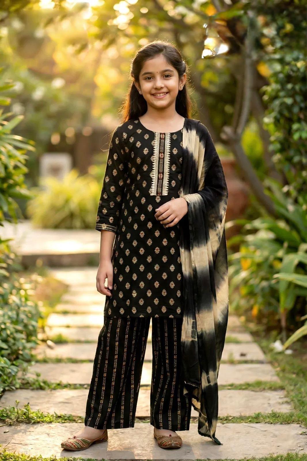 Graceful Girls Kurta Palazzo Set with Tie-Dye Dupatta (Maroon, Plum, Green, Black)