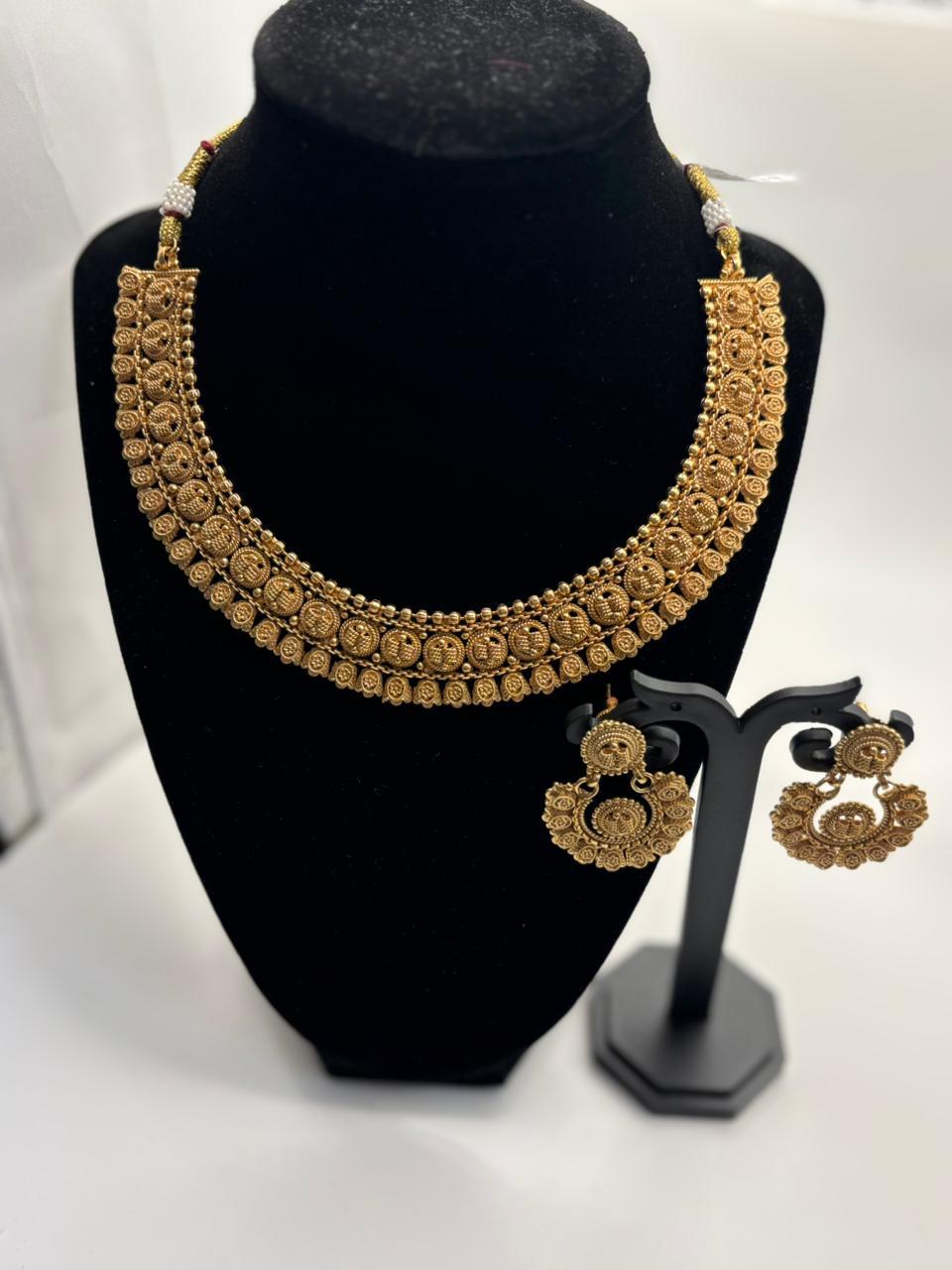 Antique Temple Heritage Necklace Set