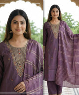 Elegant Embroidered Suit Set Collection – Timeless Everyday Festive Wear