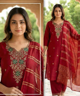 Elegant Embroidered Suit Set Collection – Timeless Everyday Festive Wear